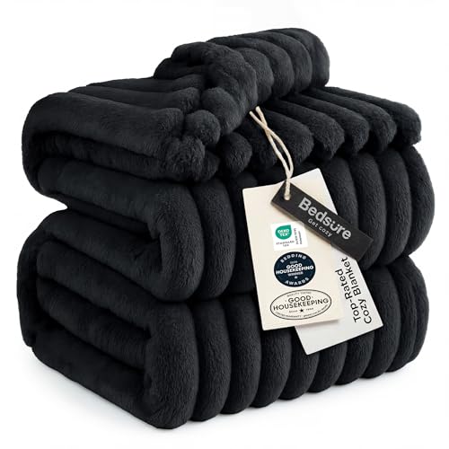 Bedsure GentleSoft King Size Blanket for Bed - Cozy Soft Blankets for Women Cute Large Fleece Throws for Girls Black 108x90 Inches