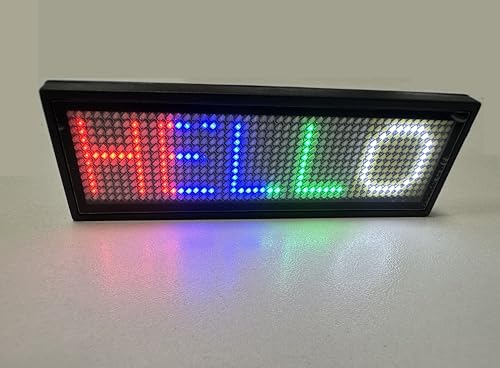 Badge à défilement LED multicolore et mini panneau lumineux de poche