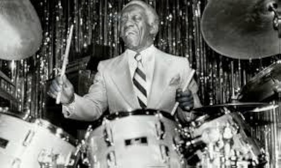 Amazon.co.jp: ドラム組曲+3: ミュージック