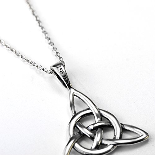DAOCHONG 925 Sterling Silver Good Luck Irish Celtic Knot Triangle Vintage Pendant Necklaces, Rolo Chain 18 inches4