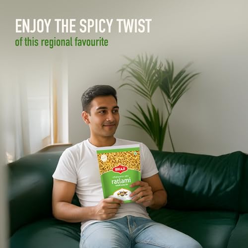 Bikaji Ratlami Bhujia Sev 14.11 oz (400g) Pack| Authentic Indian Namkeen Spicy Chatpata Sev Gathiya for Bar Snacks| Crunchy & Flavorful Ratlami Sev for Tea Time, Anytime Munching, Ready to Eat