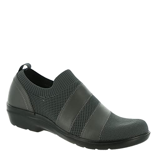 Image of Clarks Women's Sashlyn Edge Loafer