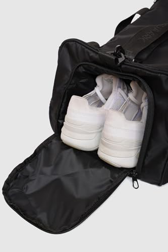 Image of Fuaark Heaavyweight 40L, Water Resistant, External Pocket, Adjustable Strap, Shoe Compartment Gym Duffle Bag