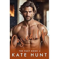 Cozied Up Audiolibro Por Kate Hunt arte de portada