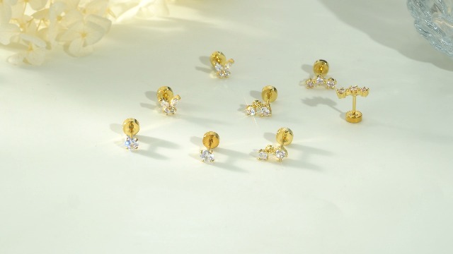 Set Di 7 Paia Orecchini In Acciaio Chirurgico 316L - Placcatura Oro 14K E Argento, Anallergici, Per Piercing Multipli