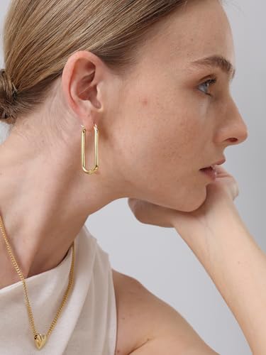 Image of FRUMOS 18K Gold Plated Chunky Hoop Earrings for Women Fashion Thick Gold Hoops Set Jewelry for Birthday Christmas Gifts