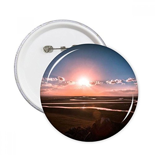 Badge bouton ciel rouge et nuages sombres pour personnaliser vos sacs à dos au quotidien
