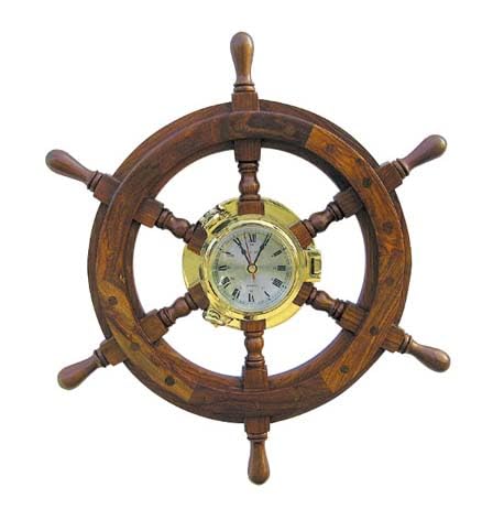 Bullaugenuhr im Steuerrad Nautik Holz/Messing Ø=45cm