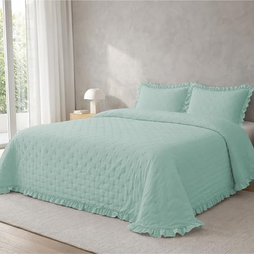 Victorio & Lucchino – Colcha Lavada Termosellada con Volante – Incluye Fundas de Cojín – Colcha Decorativa Moderna (Amara - Aqua, Cama 135 cm)