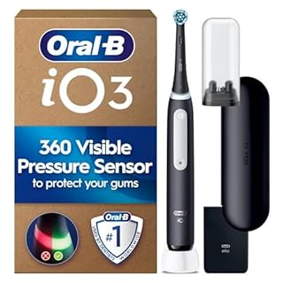 Oral-B iO 3 Matt Black Ultimate Clean Electric Toothbrush, 1 Refill Holder, 1 Charger Pouch, 1 Travel Case, Designed by Braun, Packaging May Vary