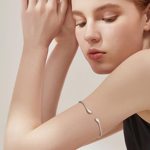 Giovanchi 9 Pcs Arm Cuff Bracelets for Women Gold Upper Arm Band Bracelet Adjustable Open Cuffs Bangle Minimalist Coil Armband Jewelry Set2