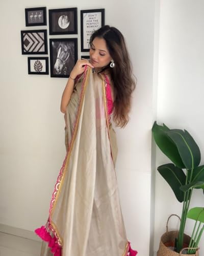Image of Sidhidata Women's Soft Organza Silk Saree With Embroidered Lace Boarder & Jhumka With Unstitched Blouse Piece (Palak)