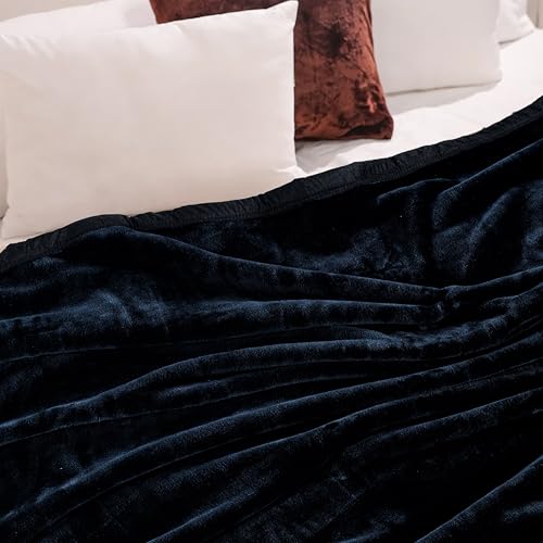 Image of ABRAZO Reversible Mink Blanket for Winter & AC | Double Bed 220x240 cm Soft & Warm Blanket /Dohar /Quilt /Comforter | All Season Use | (Black)