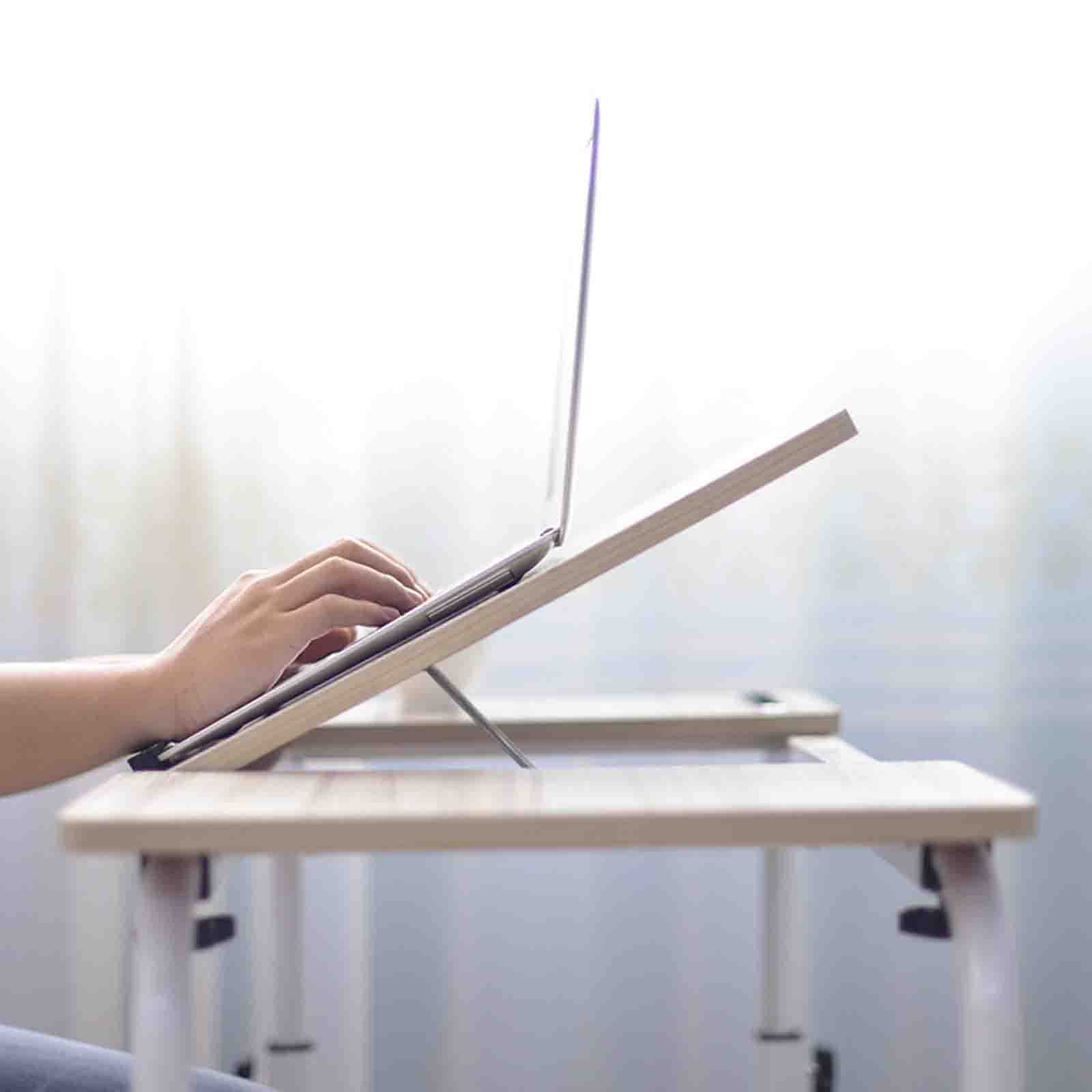 Stół nadłóżkowy z kółkami, regulowane łóżko Mobilny podnośnik Krzyżowy stolik przy łóżku Wysuwany pulpit na laptopa Stolik do karmienia (Log Colors L 80CM)