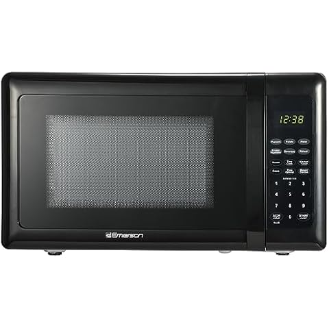 Emerson 0.7 CU. FT. 700 Watt Microwave Oven Cover