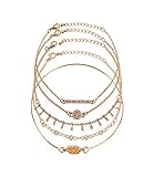 Die schlanken Gliederketten sind alle mit einem kleinen Anhänger verziert. Diese sind teilweise mit funkelnden Strasssteinen besetzt.