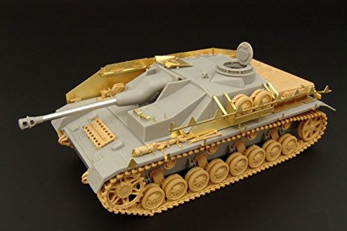 Amazon | ハウラー HLX48239 1/48 Sd.Kfz.167 IV号突撃砲 改造パーツ