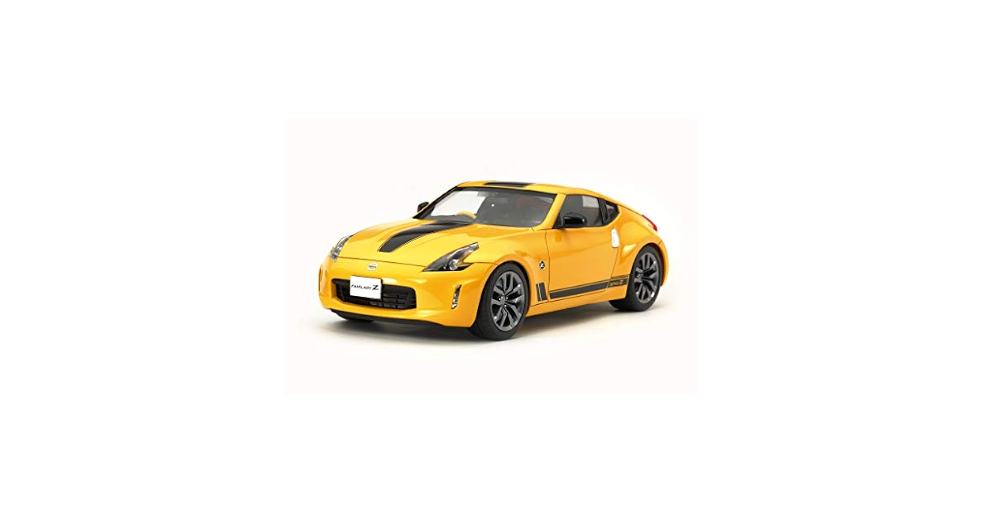 Amazon.com: Tamiya 24348 Nissan Fairlady Z Heritage Edition