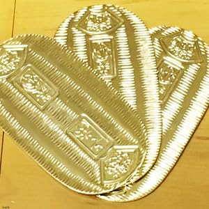 本格的 黄金小判 慶長小判 実物サイズ 重量感 日本製 時代劇でお馴染み 本物そっくり 時代劇 小道具 小判 海外へのお土産 インテリア