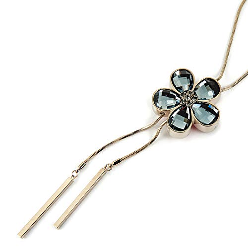 Collier de fleurs chic et bicolore pour sublimer vos tenues d'été - 2