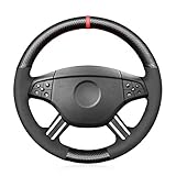 volante mercedes benz 1518 Hecho de fibra de carbono mate y gamuza. Estos materiales tienen ventajas sobre el cuero ordinario en resistencia a la abrasión y durabilidad, manteniendo una excelente sensación.