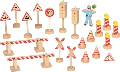 goki 53773 – Verkehrszeichenset Polizist Ole – 21-teiliges Spielset aus Holz mit Verkehrsschildern, Schranken, Leitkegeln und Verkehrspolizist