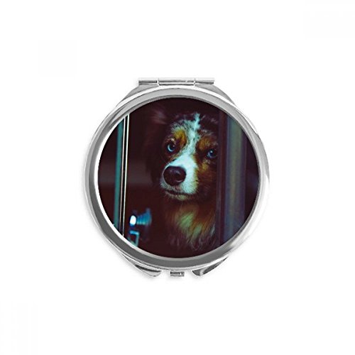 Miroir ronde de poche chien solitaire portable de maquillage
