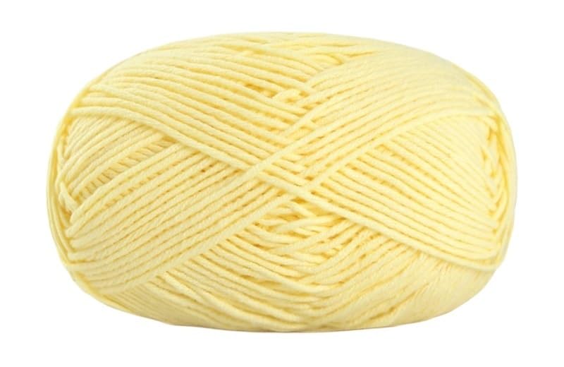 Fil de coton pour crocheter des amigurumis en famille avec 5 rouleaux