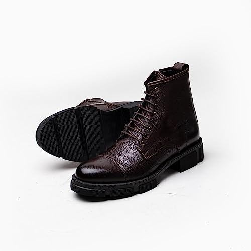 Bottes urbaines massives de haute qualité avec finitions soignées noirs