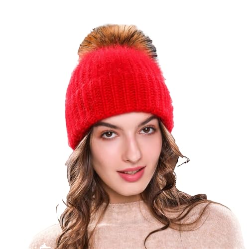 Bonnet tricoté avec pompon fini les coups de froid grâce à ce chapeau