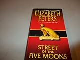 Street of Five Moons: A Vicky Bliss Novel of Suspense (Vicky Bliss Series, 2)