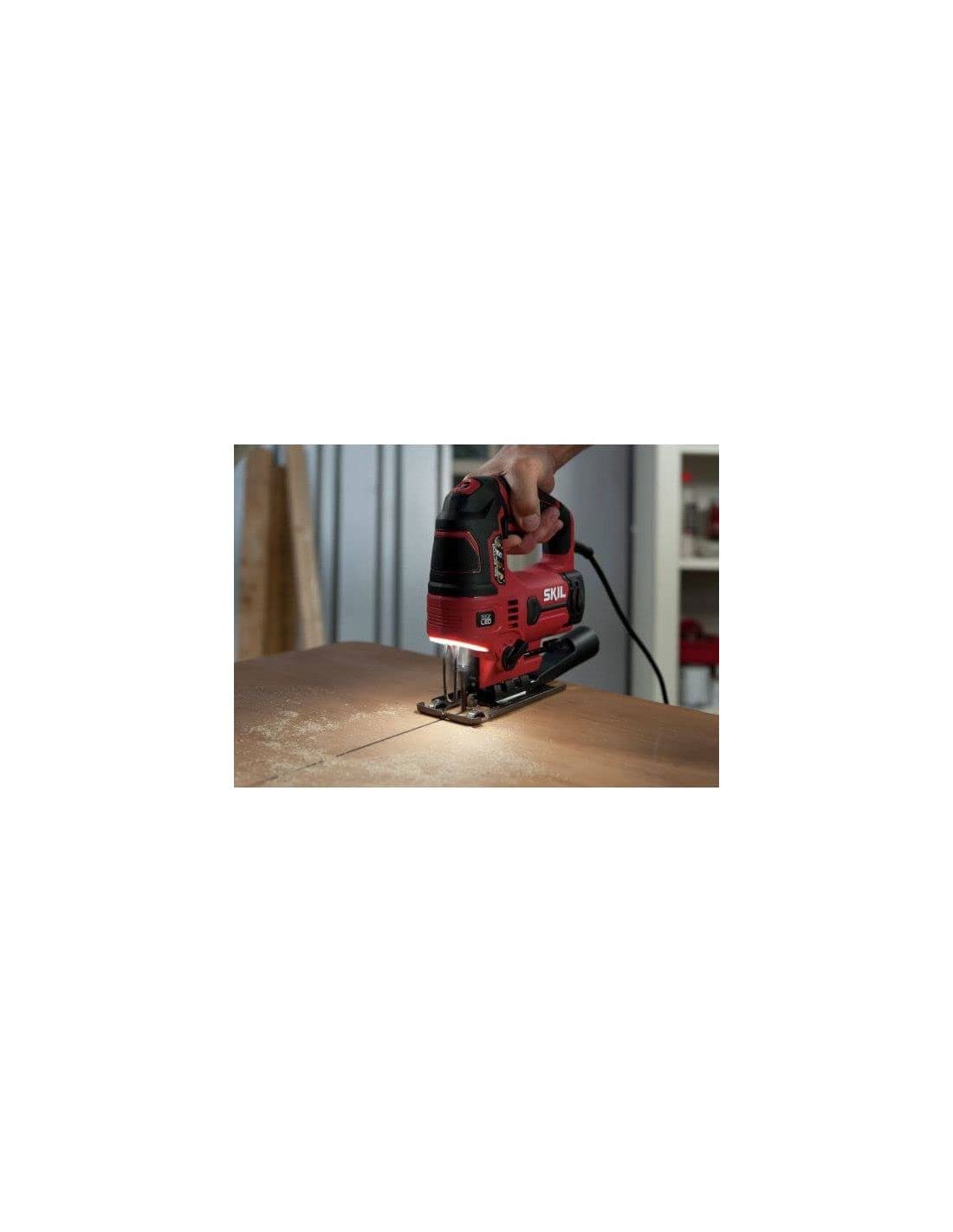 Caladora 680W 85mm con 7 hojas y maletín Skil 4531 GA