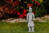 gartendekoparadies.de Massive Steinfiguren chinesischer Terrakotta Krieger aus Steinguss frostfest (Motiv I)