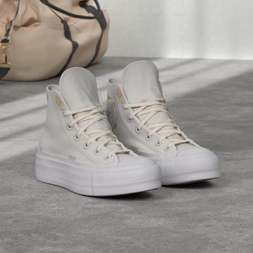 Image of Converse Women's Chuck Taylor All Star Lift Sneakers