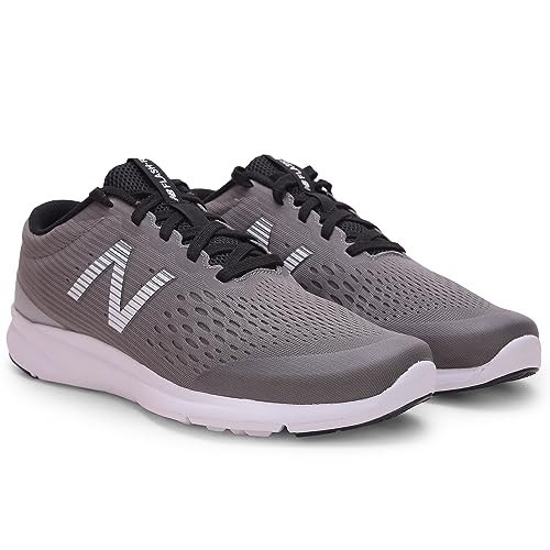 Image of New Balance Men Flash Running Shoes