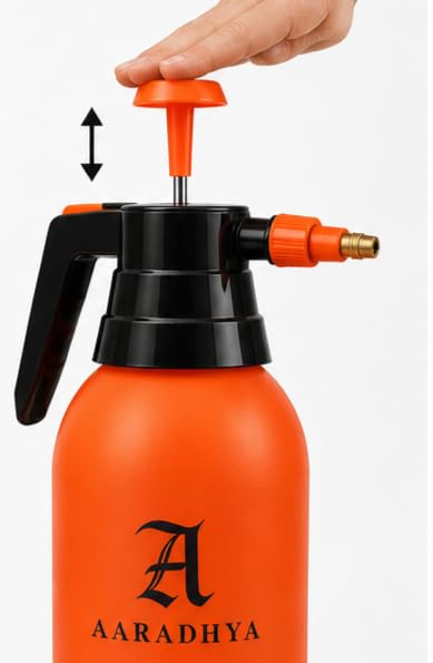 Image of 2-Liter Pump Pressure Sprayer - Handheld Garden Sprayer