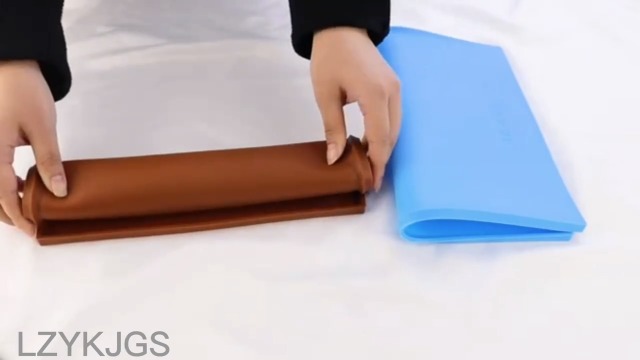 Plaque A Genoise 2 Pièces Plaque à Pâtisserie En Silicone, Tapis Cuisson En Silicone, Plaque Cuisson Silicone Tapis Patisserie, Tapis à Gâteau Roulé Suisse, Utilisé Pour Faire Petits Pains, Biscuits (2 Couleurs