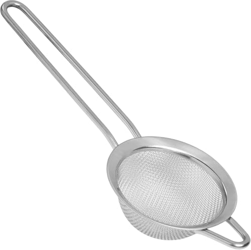 Stainless Steel Fine Mesh Tea Strainer for Loose Leaf, 7cm Small Sieve with Non-Slip Handle, Perfect as a Matcha Sifter, Baking Sieve for Icing Sugar, Cocktail Strainer and Dusting Desserts
