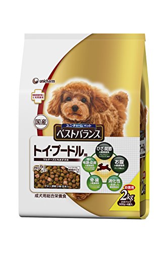 最安値 ユニチャーム ベストバランス カリカリ仕立て トイ プードル用 成犬用 チキン 野菜 小魚 玄米入り 2kgの価格比較