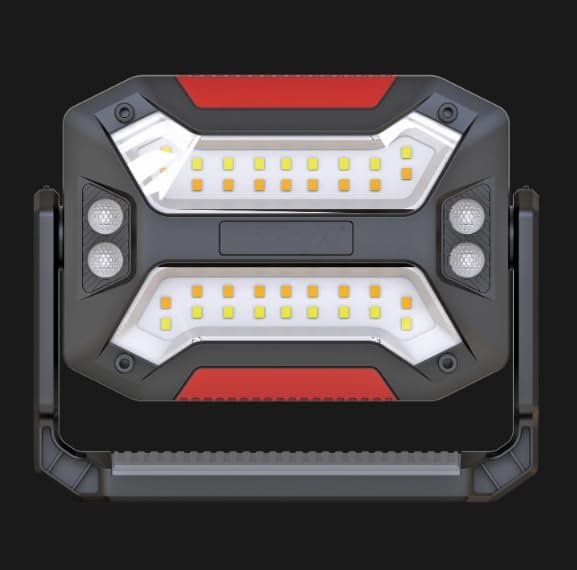 Përpara view of the Infinity X1 Worklight showing the LED light panel