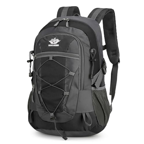 Outplea 30L Mochila Pequeña de Senderismo, Mochila Trekking para Hombres Mujeres con cubierta de lluvia, Mochilas de Marcha Ultraligera para Montaña Acampada Camping Actividad al Aire Libre, Negro
