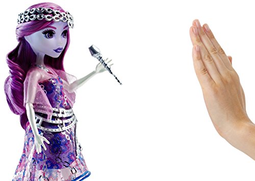Monster High DYP00 - Bambola Spooktacular Popstar