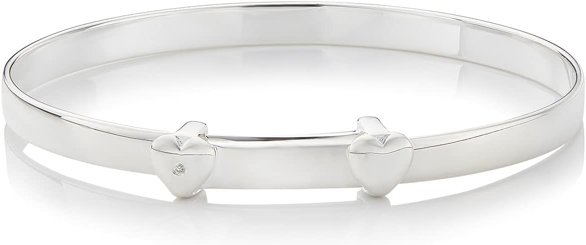 Molly Brown LondonSterling Silver Love Heart and Diamond Baby Bangle Bracelet. Adjustable Jewellery Charm Bracelets For Girls. Ideal for Holy Communion, Birthday Gift, Flower Girl Gifts
