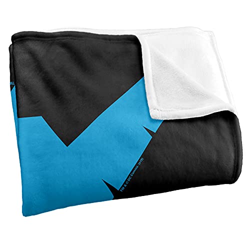 LOGOVISION Batman Superweiche Kuscheldecke mit Batman-Logo, Silky Touch, 152 x 127 cm