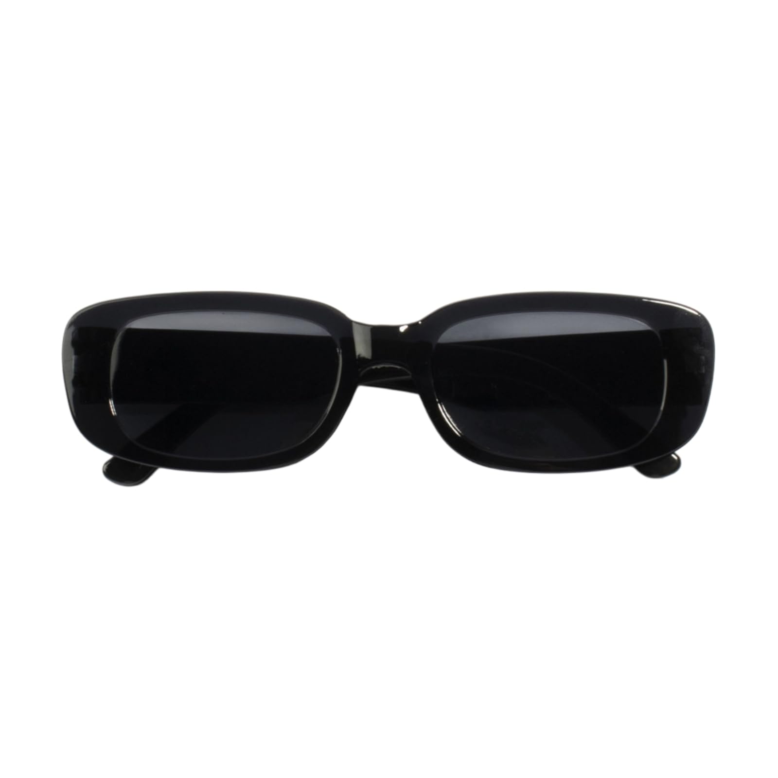 Lunettes de soleil vintage pour femme en terrasse et escapades urbaines