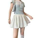 Portez avec un crop top, une chemise ou un t-shirt pour une variété de looks de décontracté à semi-formel.