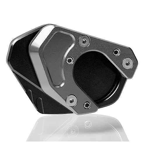Béquille moto CNC pour explorer les pistes en 690 Enduro et poser sa moto partout