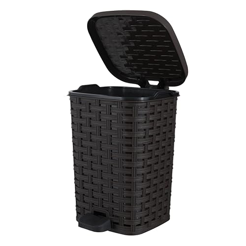 Image of Superio Mini Trash Can with Foot Pedal Small Outdoor Garbage Can with Lid, 1.5 Gallon Plastic Waste Basket for Bathroom, Bedroom, Kitchen, Office, Patio (Wicker Brown 6 QT.)