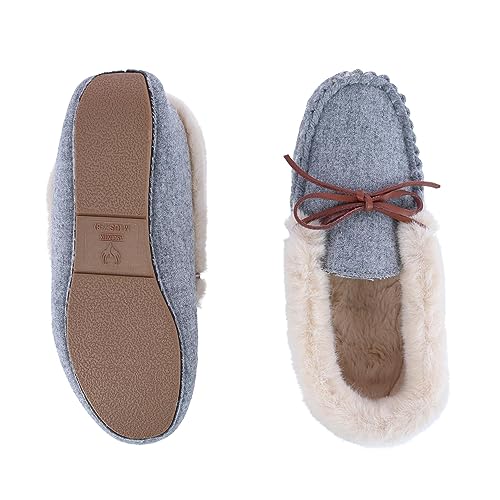 Women's Moccasin Slipper2
