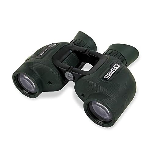 Steiner Predator Series Hunting Binoculars, 10x42 Auto Focus